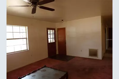 816 W 130 Th Avenue, Tampa, FL 33612 - Photo 9