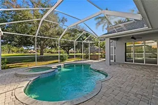 1220 Royal Palm Dr S, Gulfport, FL 33707 - Photo 3