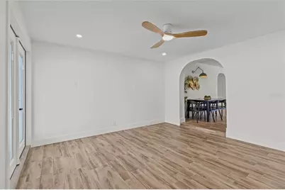 3621 Searobin Drive SE, Saint Petersburg, FL 33705 - Photo 17