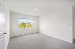 7575 Sail Clover Ln, Zephyrhills, FL 33540 - Photo 15