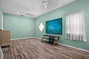 435 3rd St NW, Largo, FL 33770 - Photo 9