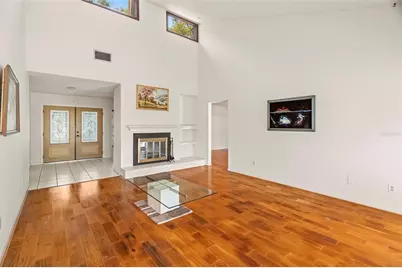 13603 Wilkes Drive, Tampa, FL 33618 - Photo 7