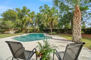13603 Wilkes Dr, Tampa, FL 33618 - Photo 27