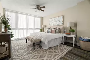 470 3rd St S, Saint Petersburg, FL 33701 - Photo 17