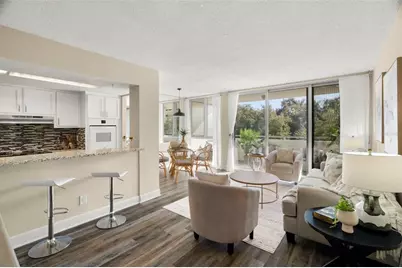 470 3rd Street S #205, Saint Petersburg, FL 33701 - Photo 5