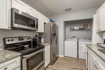 876 116th Avenue N #102, Saint Petersburg, FL 33716 - Photo 7