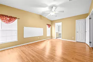 5453 Williamsburg Ln, Wildwood, FL 34785 - Photo 17