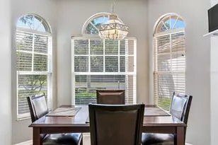 1277 Lindenwood Dr, Tarpon Springs, FL 34688 - Photo 13
