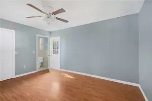 3474 Haines Rd N, Saint Petersburg, FL 33704 - Photo 9