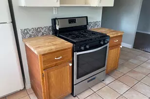 232 Beverly Blvd, Brandon, FL 33511 - Photo 3