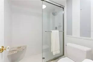 4420 Exeter Dr, Longboat Key, FL 34228 - Photo 13