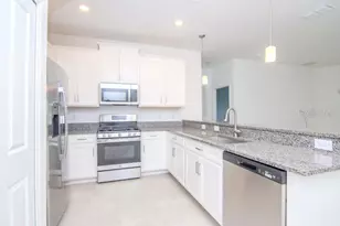 3172 Bryant Park Dr, New Port Richey, FL 34655 - Photo 5