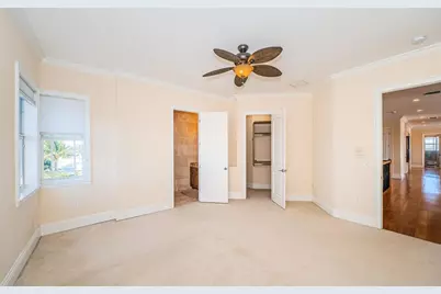 7986 9th Avenue S, Saint Petersburg, FL 33707 - Photo 61