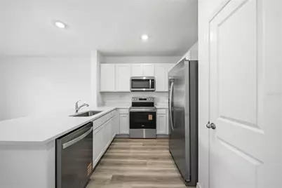 32495 Midsummer Night Lane, Wesley Chapel, FL 33543 - Photo 7