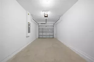 32495 Midsummer Night Ln, Wesley Chapel, FL 33543 - Photo 9