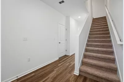 14907 Lucca Way, Dade City, FL 33523 - Photo 17