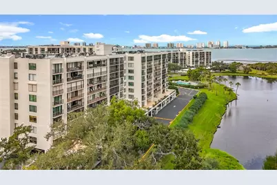 220 Belleview Boulevard #412, Belleair, FL 33756 - Photo 47