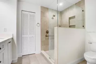 4742 Oak Hill Dr, Sarasota, FL 34232 - Photo 19