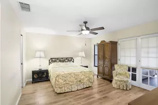 4742 Oak Hill Dr, Sarasota, FL 34232 - Photo 15