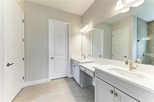 10904 Spring Sapling Circle, Parrish, FL 34219 - Photo 7