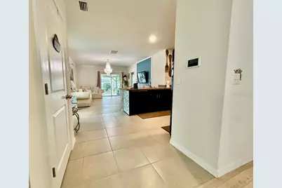 10214 Mangrove Well Road, Sun City Center, FL 33573 - Photo 11