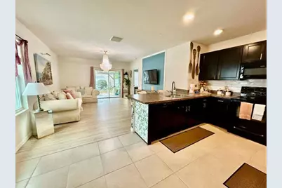 10214 Mangrove Well Road, Sun City Center, FL 33573 - Photo 7