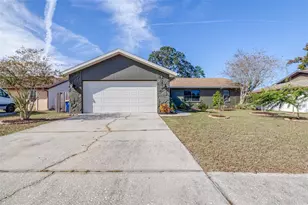 7825 Glascow Dr, New Port Richey, FL 34653 - Photo 3
