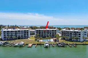 9815 Harrell Ave, Treasure Island, FL 33706 - Photo 39