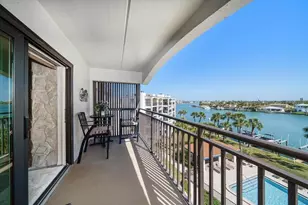 9815 Harrell Ave, Treasure Island, FL 33706 - Photo 37