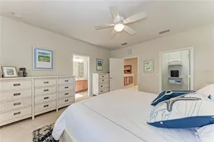 3810 82nd Ave Cir E, Sarasota, FL 34243 - Photo 19