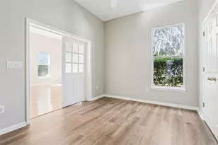 5206 Reflections Blvd, Lutz, FL 33558 - Photo 17