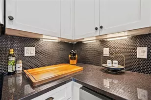 308 E Hollywood St, Tampa, FL 33604 - Photo 17