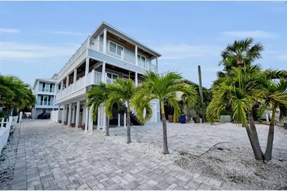 204 Gulf Boulevard, Indian Rocks Beach, FL 33785 - Photo 5