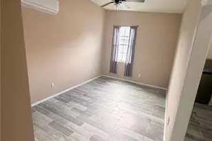 3719 Meadowbreeze Dr, Tampa, FL 33619 - Photo 3