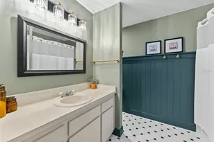 15102 Springview St, Tampa, FL 33624 - Photo 19