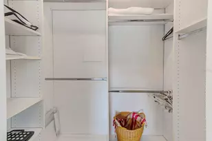 10215 Regal Dr, Largo, FL 33774 - Photo 37