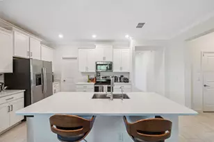 16787 Shell Bay Dr, Land O Lakes, FL 34638 - Photo 9