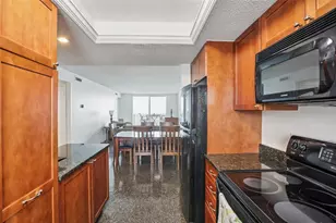 9 Haig Pl, Dunedin, FL 34698 - Photo 11