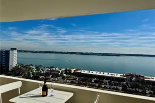 1230 Gulf Blvd, Clearwater Beach, FL 33767 - Photo 7