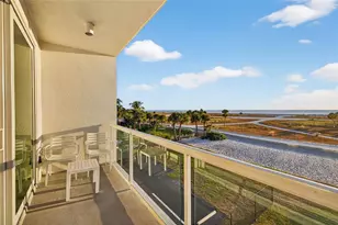 11500 Gulf Blvd, Saint Petersburg, FL 33706 - Photo 29