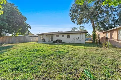 5501 Denver Street NE, Saint Petersburg, FL 33703 - Photo 23