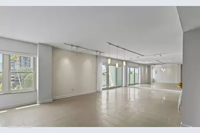 2401 Bayshore Boulevard #410, Tampa, FL 33629 - Photo 7