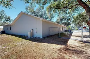 12005 Deerfoot Pl, Thonotosassa, FL 33592 - Photo 43