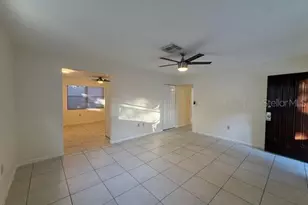 1029 10th St NW, Largo, FL 33770 - Photo 5