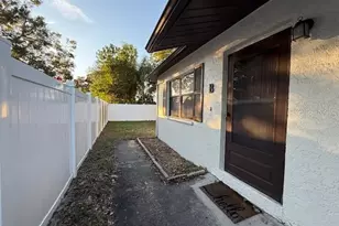 1029 10th St NW, Largo, FL 33770 - Photo 15