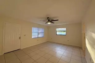 1029 10th St NW, Largo, FL 33770 - Photo 3