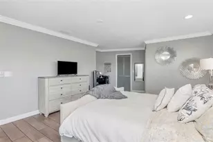 2001 Massachusetts Ave NE, Saint Petersburg, FL 33703 - Photo 23