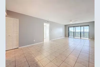 5400 Park Street N #607, Saint Petersburg, FL 33709 - Photo 5