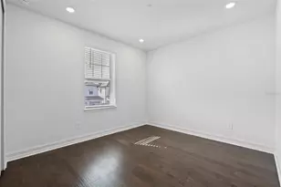 1109 Seagrape Dr, Ruskin, FL 33570 - Photo 37