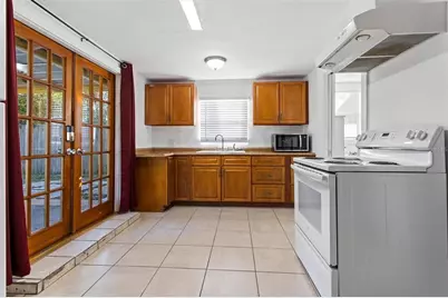 904 Lakeview Road #Unit B, Clearwater, FL 33756 - Photo 7